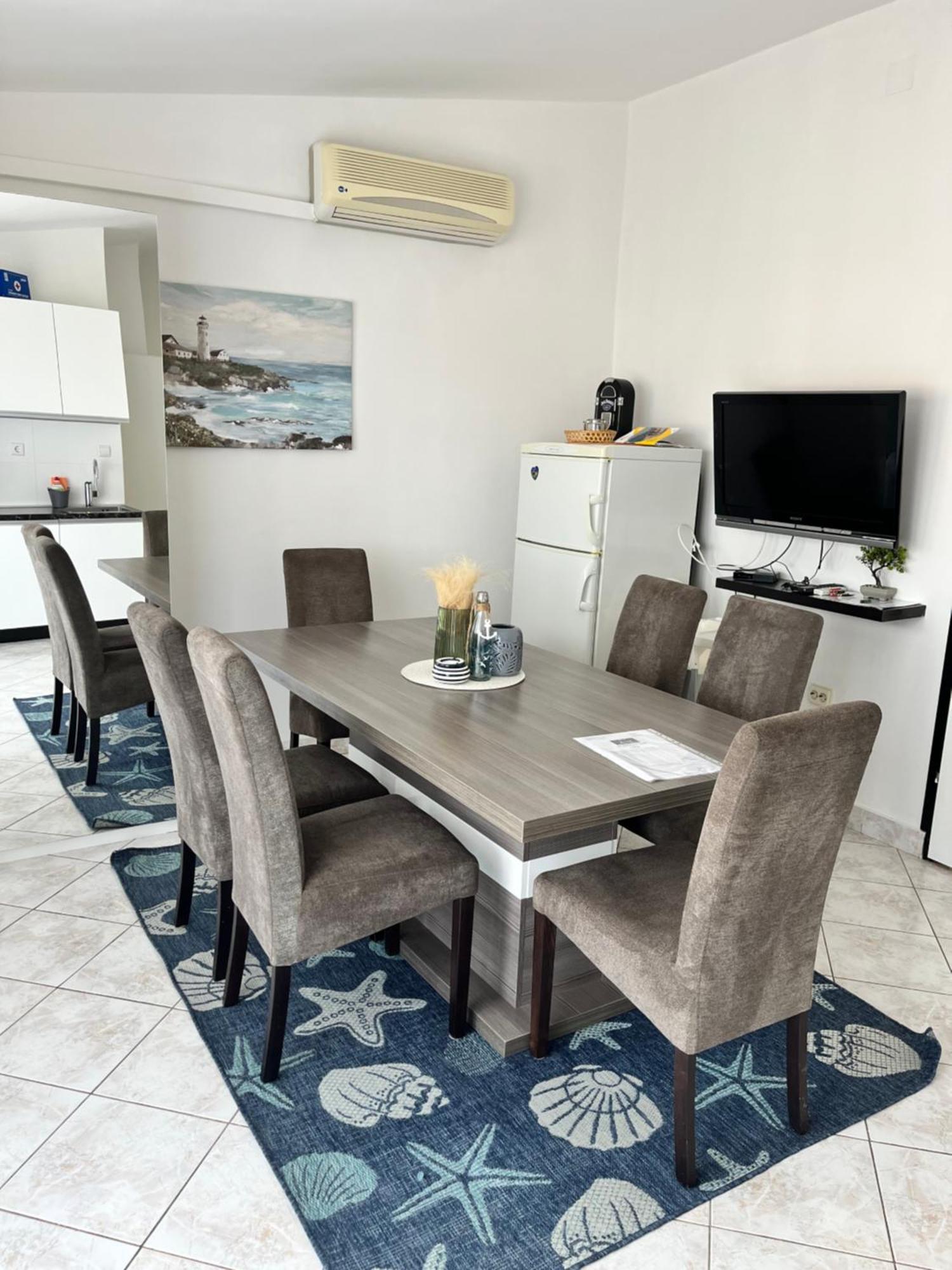 Apartments B&B 포블랴나 외부 사진
